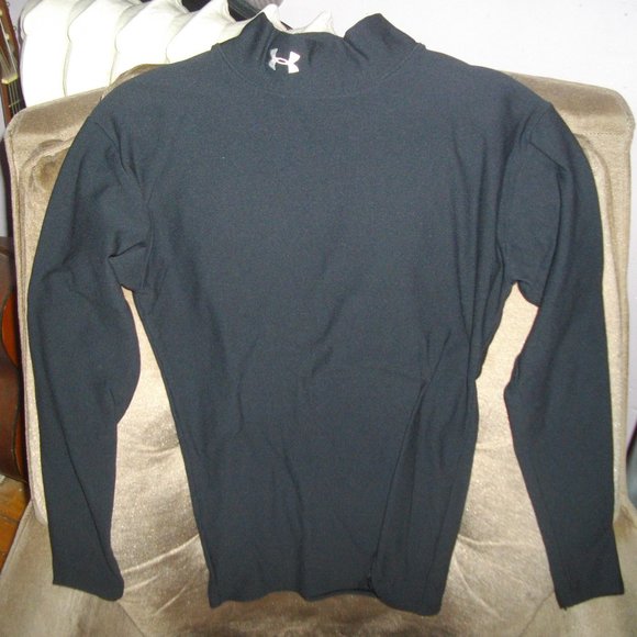 Under Armour Long Sleeve - Picture 2 of 3
